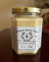 Load image into Gallery viewer, Vanilla Cheesecake Creamed Honey (Contains: Dairy)
