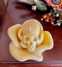 Load image into Gallery viewer, Rose &amp; Skull Beeswax Candle

