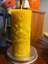 Load image into Gallery viewer, Moon Phases &amp; Death’s Head Hawkmoth Beeswax Candle
