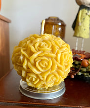 Load image into Gallery viewer, Rose Bud Beeswax Candle

